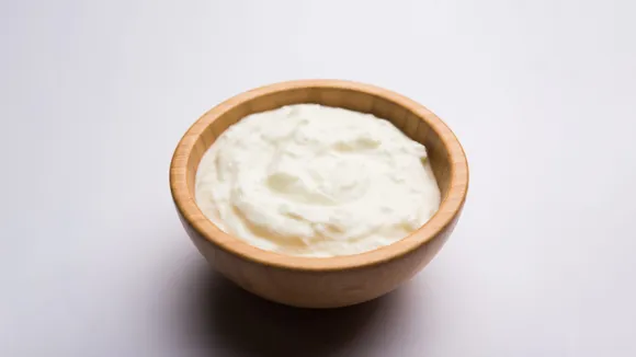 curd for skin, image credit: fitterfly