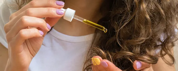 Hair Oils: तेल जो आपके बालों को लंबे और मजबूत करेंगे