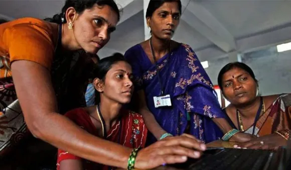 भारतीय आम चुनाव में महिलाओं की भूमिका क्यों महत्वपूर्ण है