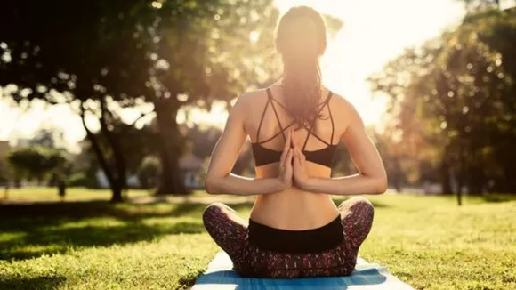 Importance Of Yoga: जानें रोजाना योग के फायदे