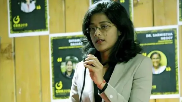 हिंदी माध्यम की छात्रा से IAS अधिकारी तक सुराभि गौतम का सफर