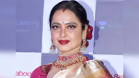 Rekha Comeback: रेखा ने किया सिमी गरेवाल के साथ धमाकेदार कमबैक