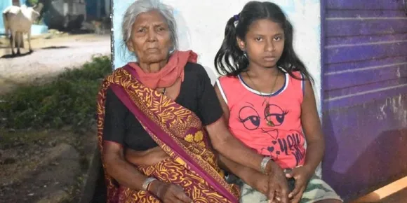 बिलासपुर: 72 वर्षीय भिखारी महिला जरूरतमंदों को चावल, साड़ी और कैश दान करती है