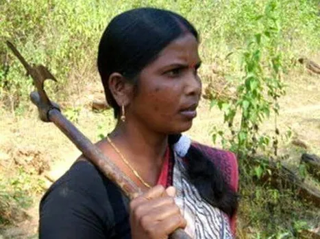 जमुना तुडू से मिलें: झारखंड की महिला टार्ज़न जो जंगलों को बचाती है