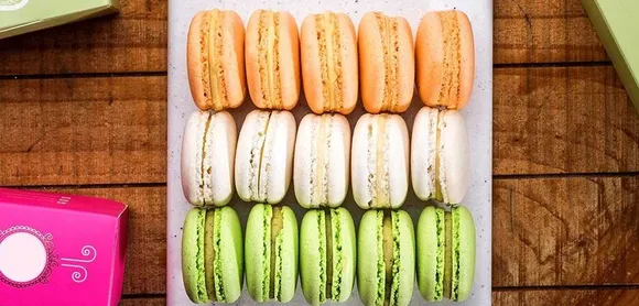 Republic: Tri-Color Macaroons at Grand Mercure Bangalore