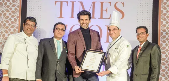 Sahara Star celebrates the win of Mabruk at the Times Food and Nightlife Awards 2019