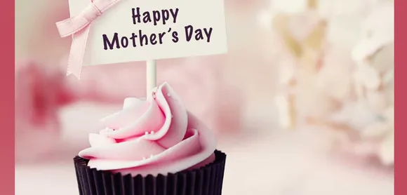 Treat your Mother an Exquisite Sunday Brunch at Holiday Inn Mumbai