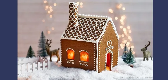 This Christmas spread the joy of gifting with Loft’s special Plum cake & Ginger Bread House