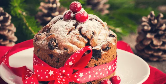 Head to Crust at Novotel Pune and set up your mood for Christmas with their festive delights!