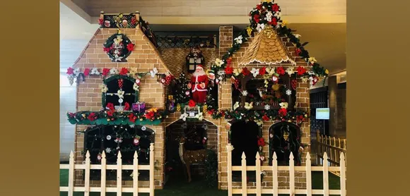 A Gigantic Gingerbread House in Bangalore!