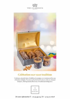 YE OLD BAKERY OFFERS THE FINEST HOLI GIFT HAMPERS FILLED WITH DELECTABLE TREATS FOR YOUR LOVED ONES.