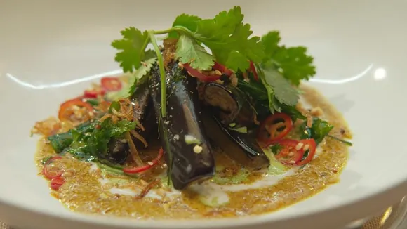 Eggplant gets a luxurious upgrade with Sashi Cheliah’s signature Tamil dish in MasterChef Australia: Fans & Favourites on Disney+ Hotstar