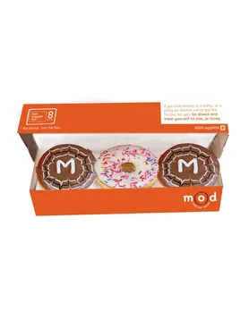 Say I love you Mom with Mad Over Donuts Mother’s day customised Box of Happiness & a limited edition box of 3 Donuts