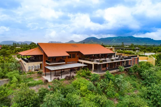  Eco-resort hosting - An up-close experience of nature & luxury