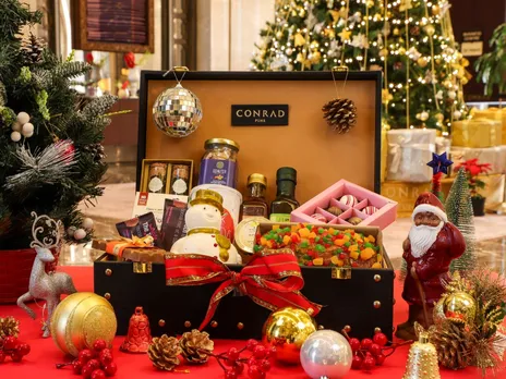 <strong><u>Christmas Hamper</u></strong><strong><u>s by Pune Sugar Box at Conrad Pune</u></strong><strong></strong>