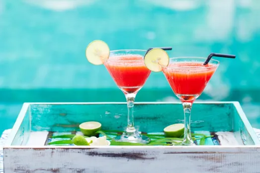 Fairfield by Marriott Kolkata brings to the city spectacular ‘Sunset Soiree’ with delectable food, handcrafted cocktails, and pool access!