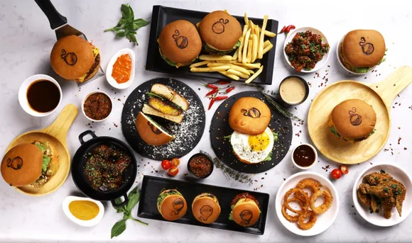 This Friendship Day Order in with your best friend with the favourite cloud kitchen - Tokyo Matcha Bar and Boom Burgers