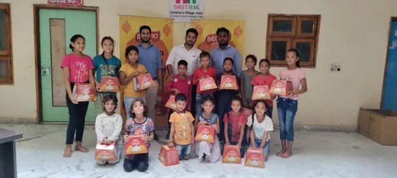 Bikano's Heartwarming Rakshabandhan Celebration at 'Sweet Home' Orphanage Strengthens Bonds and Advocates Adoption through #PyarkaMeethaBandhan Campaign