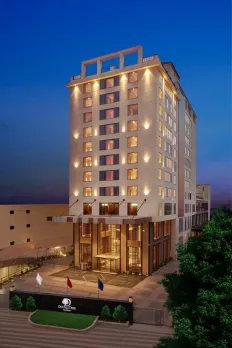 Hilton India opens in the spiritual capital of India with the very first DoubleTree by Hilton in Varanasi