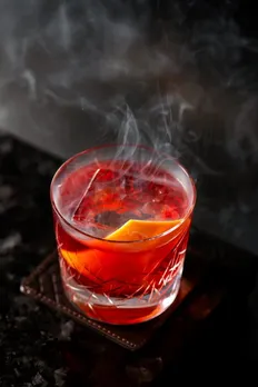 Romano’s at JW Marriott Mumbai Sahar Presents a Luxurious Symphony of Flavors to Celebrate International Negroni Week