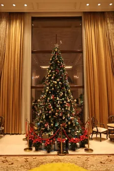 It’s The Season To Be At The Leela Palace New Delhi