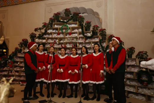  Symphony of Lights and Melodies: Fairmont Jaipur Hosts Magical Tree Lighting Ceremony for a Memorable Holiday Season