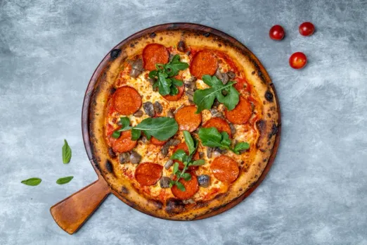 Roxie Unveils India's Longest Gourmet Pizza Menu with 52 Delectable Varieties