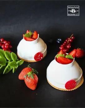 Relish this Winter Season with Bengaluru Marriott Hotel's Delicious Strawberry Recipes