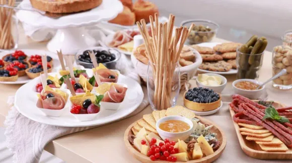 Start the Year with a Community Brunch at Sheraton Grand Bangalore Hotel At Brigade Gateway!