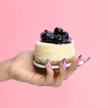 Beauty Meets Bakery: The White Door Partners with Magnolia Bakery for Delicious Nail Art