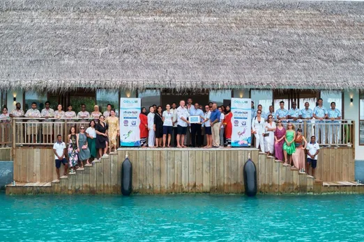 OBLU NATURE Helengeli & Dive Centre TGI Maldives Presented With PADI Award For Excellence Supporting Female Dive Sports