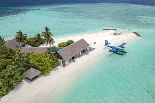 Embracing Luxury and Nature at Four Seasons Maldives Private Island at Voavah