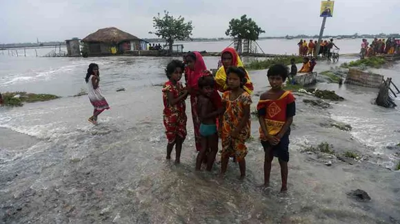 Cyclone Dana: ঘূর্ণিঝড় দানার জেরে আতঙ্কিত সুন্দরবনবাসী