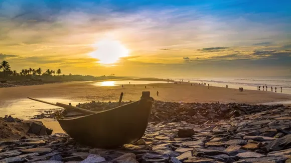 Offbeat beach of West Bengal: বাংলার এই অফবিট সৈকতে ঘুরে আসুন