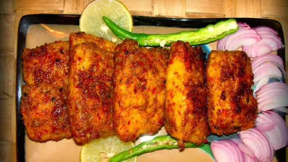 Achari Fish Tikka recipe: বড়দিনের জন্য স্পেশ্যাল আচারি ফিশ টিক্কার রেসিপি জেনে নিন