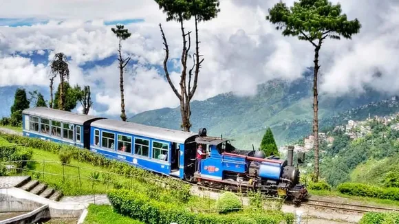 Best Train Journeys in India: ভারতের ৫টি সেরা ট্রেন যাত্রা