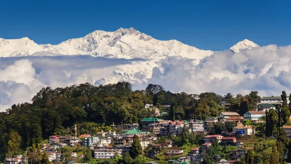 tourist death,darjeeling tourist death,kalimpong,north bengal,west bengal news,পাহাড়ে বেড়াতে গিয়ে পর্যটকের মৃত্যু