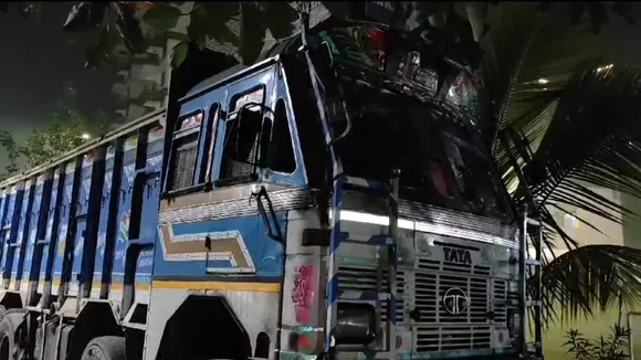 Accident in Newtown,new town,west bengal news,road acident,নিউটাউনে দুর্ঘটনা,পথ দুর্ঘটনা