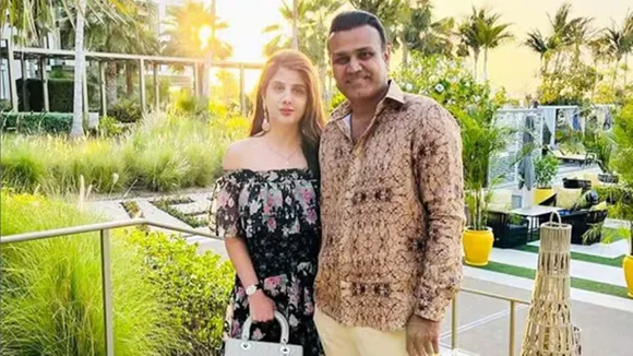 Aarti Ahlawat-Virender Sehwag: আরতি অহলাওয়াত ও বীরেন্দ্র শেওয়াগ