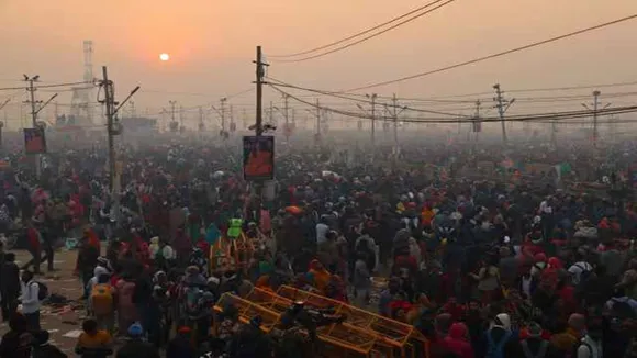 Stampede at Maha Kumbh: সবরকম সাহায্যের আশ্বাস দিয়ে মুখ্যমন্ত্রী যোগী আদিত্যনাথকে ফোন করেছেন প্রধানমন্ত্রী নরেন্দ্র মোদী