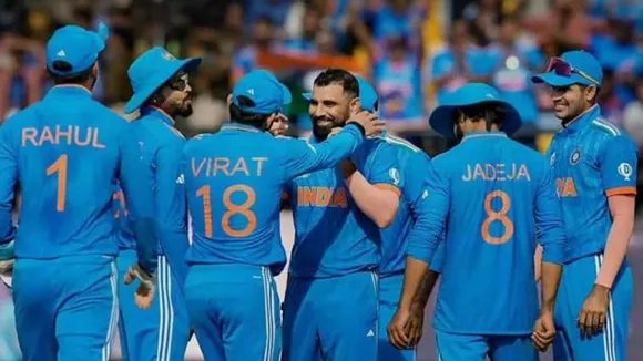 India in Champions Trophy: চ্যাম্পিয়ন্স ট্রফিতে শামি নিয়মিত উইকেট নিয়েছেন