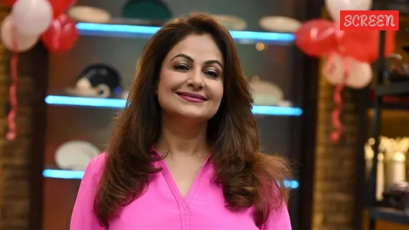 নিজের সন্তান না থেকেও ১৬০ শিশুর মা