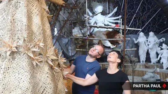 Irish Artists Joined Kolkata Durga Puja:
