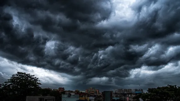 weather latest news,Durgapuja,weather,West Bengal Weather Today,Weather Bulletin,Bengal Weather Forecast,Weather Forecast, heavy rain,Weather Office,Bengal Weather, দুর্গাপুজোর আবহাওয়া ২০২৪, WB Weather,Weather Report,West Bengal Weather update,Alipore Weather Office,Kolkata Weather, West Bengal Weather,weather today,thunderstorm, আবহাওয়ার পূর্বাভাস,today bengal weather forecast, bengal weather forecast,Alipur weather Office,West Bengal Weather Forecast