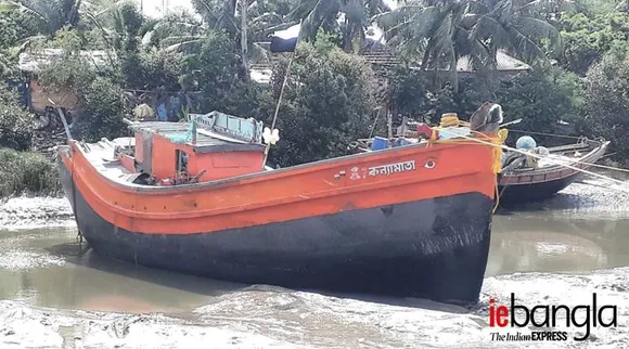 kakdwip trawler rescued 2-001