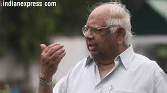 সোমনাথ চট্টোপাধ্যায়ের রাজনৈতিক যাত্রাপথের কিছু দুর্লভ ছবি