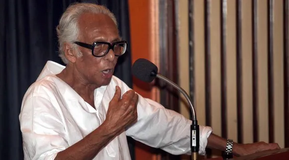 Veteran filmmaker Mrinal Sen addresses at Nandan during a function on occation of Sen's 90th birthday in Kolkata on Monday. Express Photo by Partha Pul