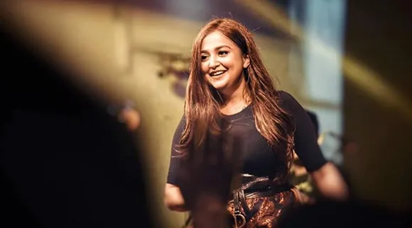 monali thakur