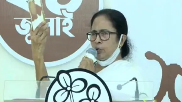 mamata banerjee has set tape in her phone for pegasus
