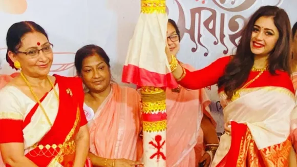 Durga Puja 2021, Women Priest, Ritabhari Chakraborty